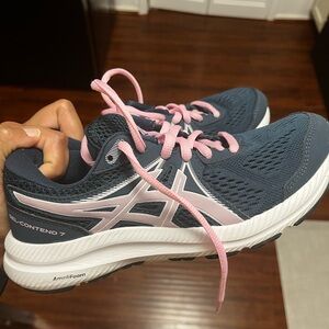 ASICS Gel contend 7 Running shoes!